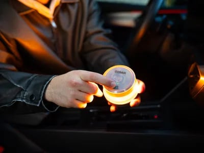 Warnleuchte V16: Die nächste Generation der DGT-zugelassenen Notlichter