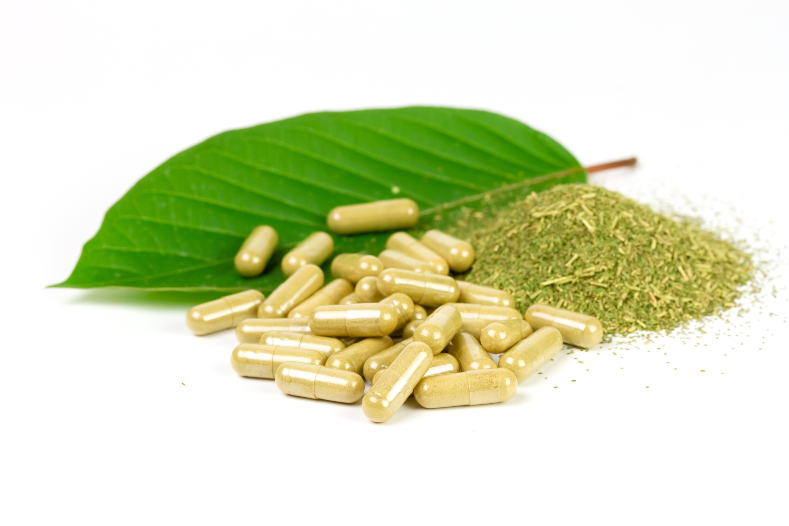 Kratom online kaufen oder bestellen in Deutschland und Österreich? Entdecken Sie unseren spezialisierten Online-Shop für hochwertige Kratom-Künstlerpigmente und Zubehör