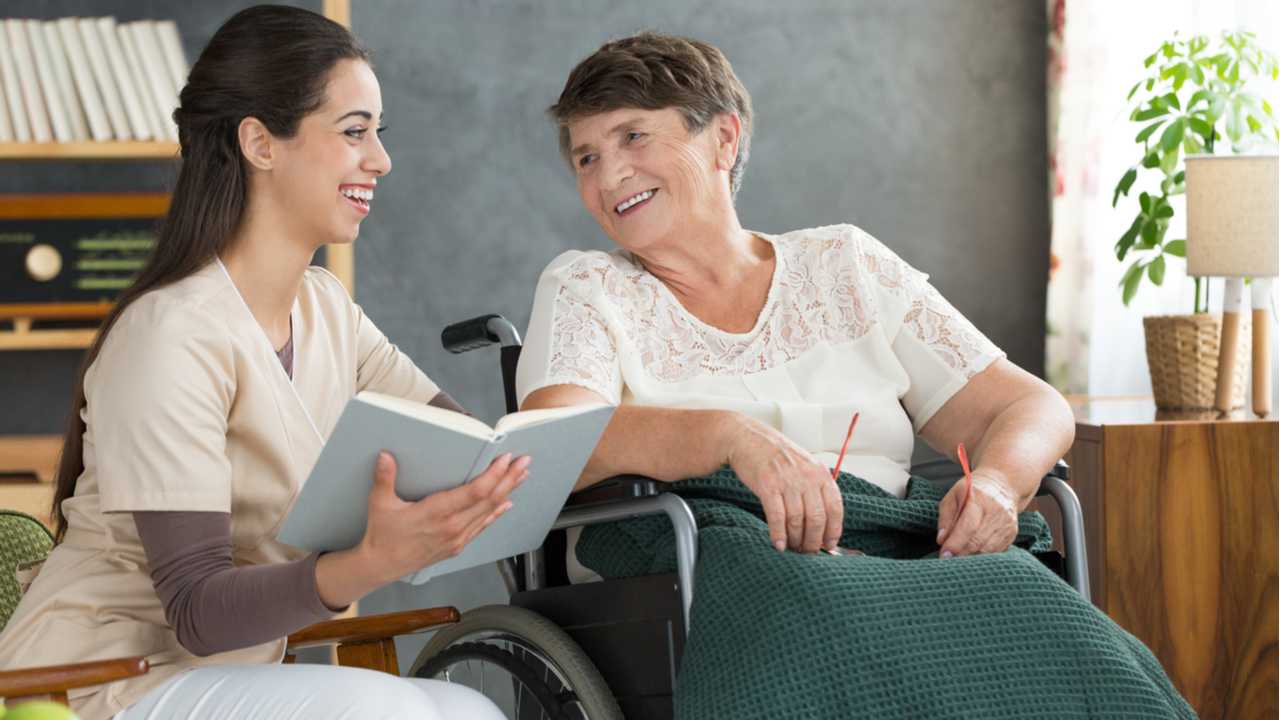24 Stunden Pflege für Ihre Liebsten: Vertrauen Sie auf unsere erfahrenen Pflegekräfte