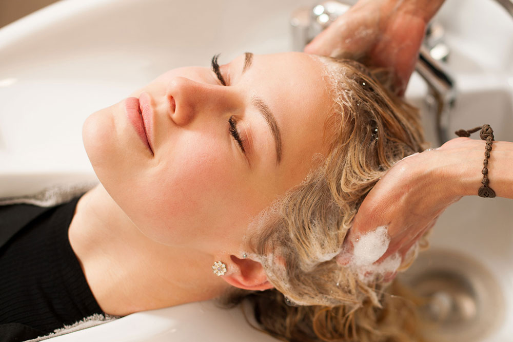 Jetzt Wellness & Spa Einrichtung mit hochwertigen Kosmetikeinrichtungen entdecken