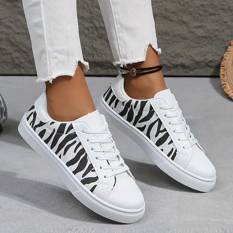 Walk the Talk: Das Statement-Sneaker-Lineup von Casualmode