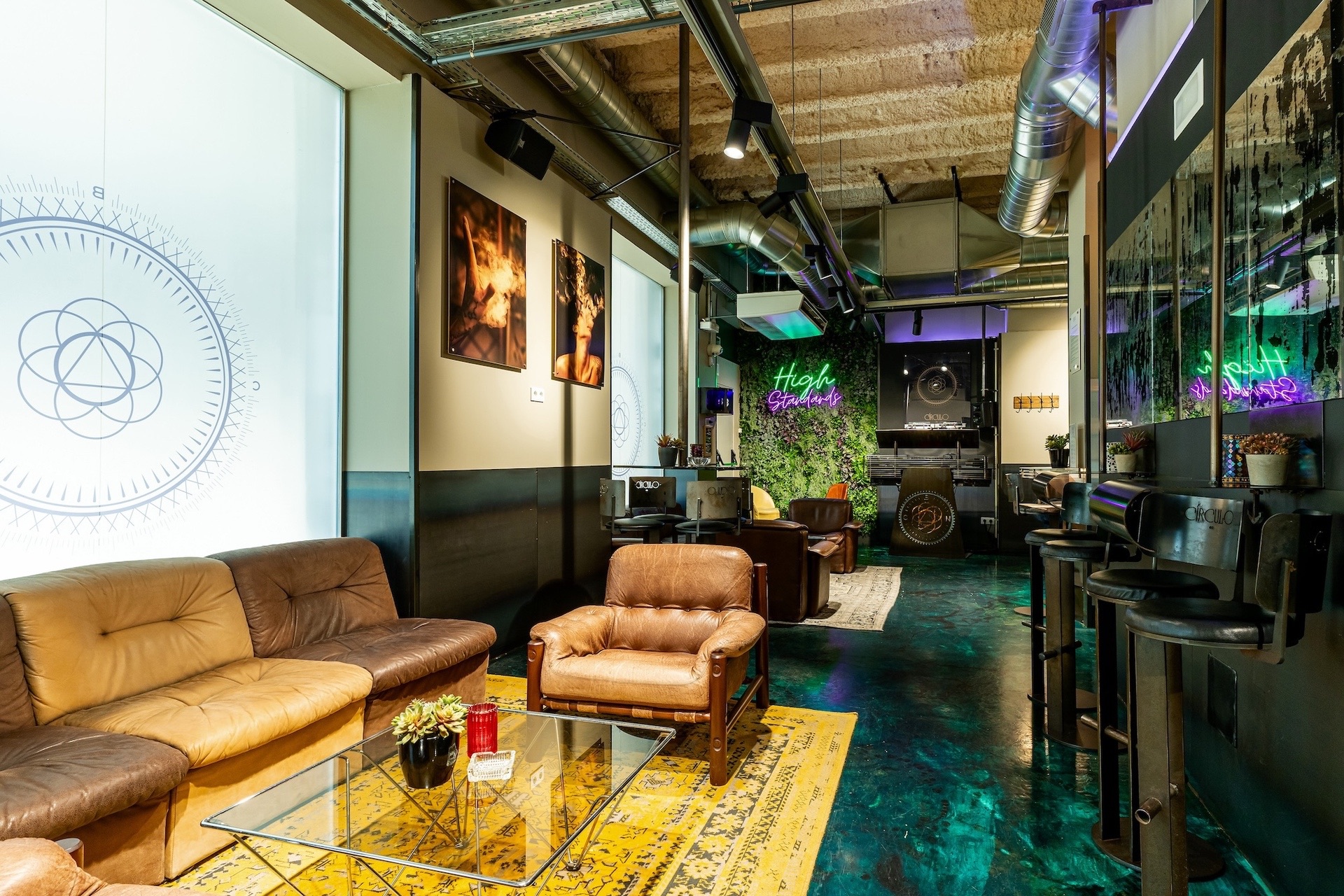 Social Club Barcelona: So trittst du bei
