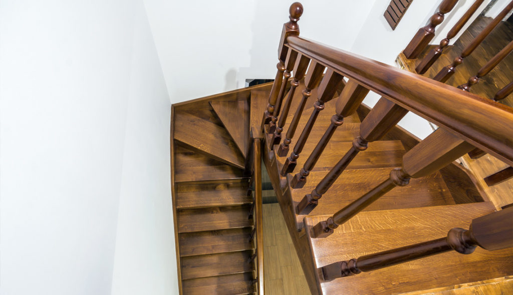 So gestalten Sie Ihre perfekte Treppe Polen: Tipps zur Auswahl von Materialien, Stilen und Designs für Ihr Zuhause